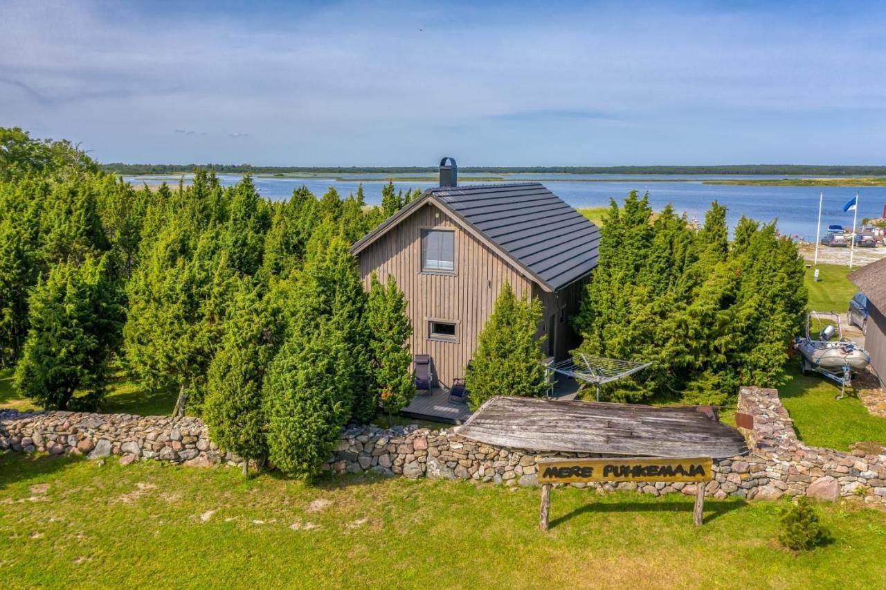 Mere Puhkemaja Kungla Exteriér fotografie