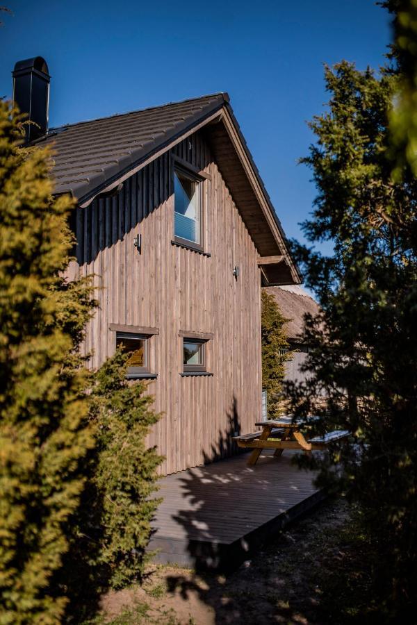 Mere Puhkemaja Kungla Exteriér fotografie