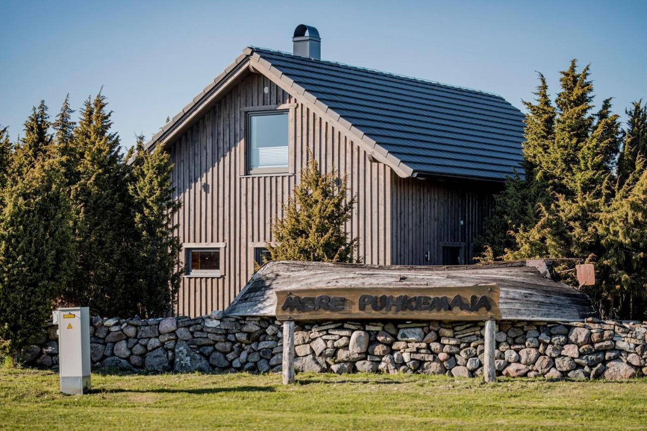 Mere Puhkemaja Kungla Exteriér fotografie